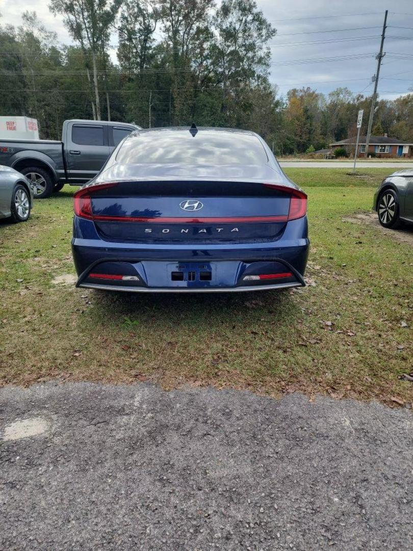 2021 Hyundai Sonata SE photo 3