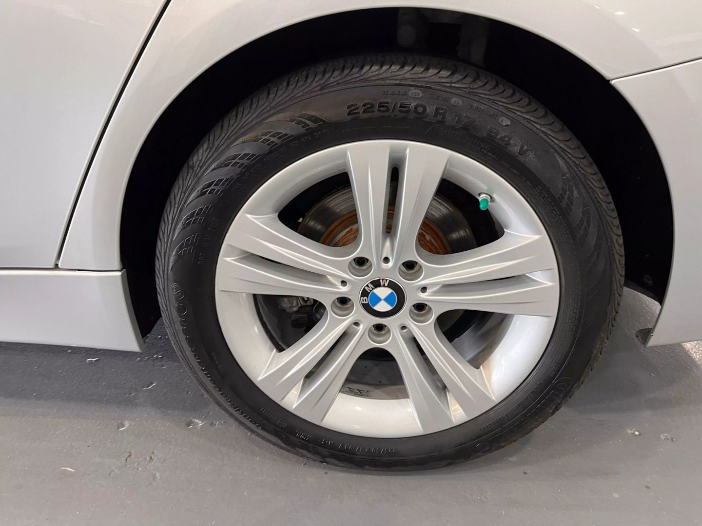 2018 Bmw 3 Series 330i Sedan 4d - Image 11