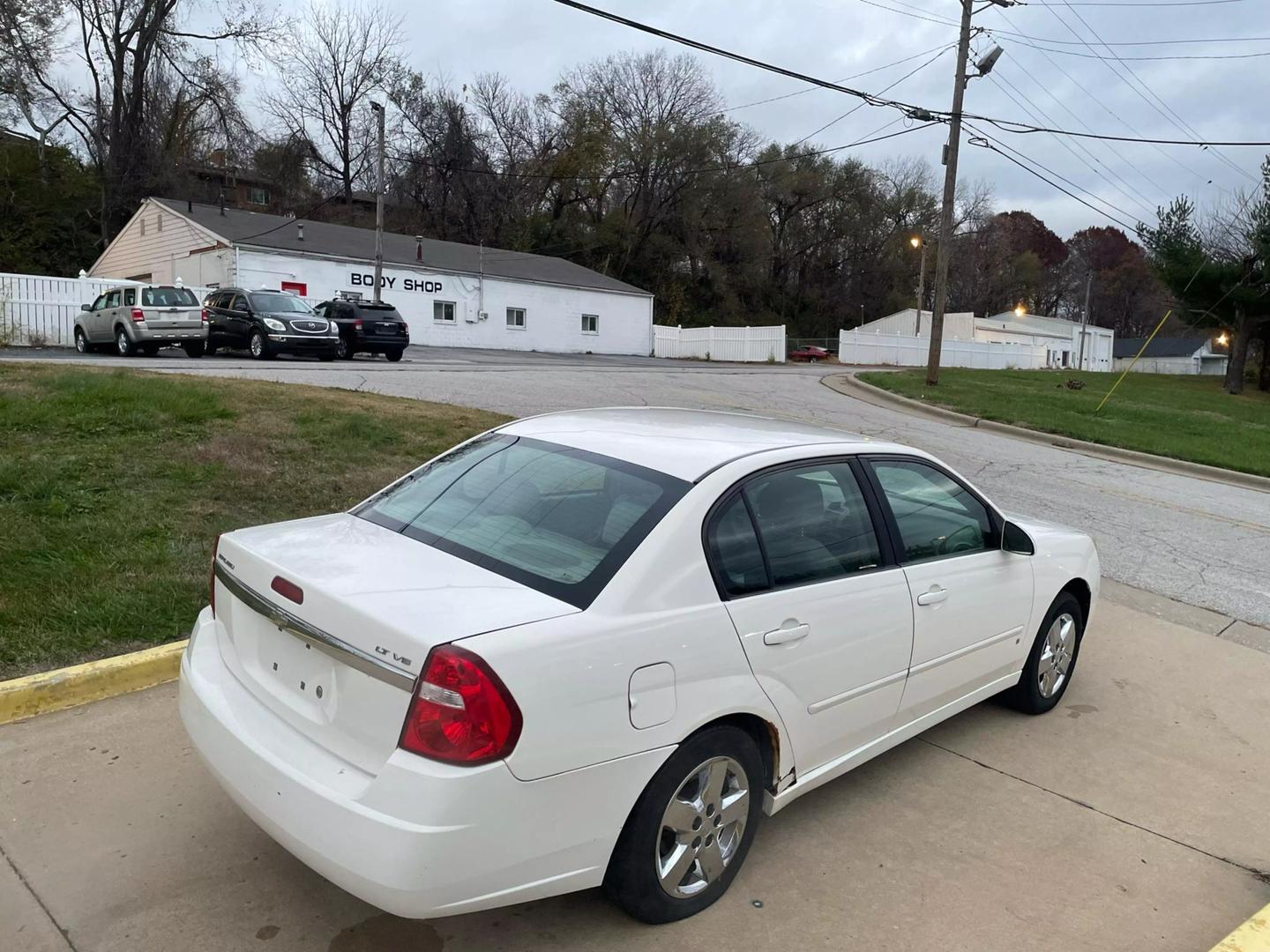 2008 Chevrolet Malibu Classic LT photo 10