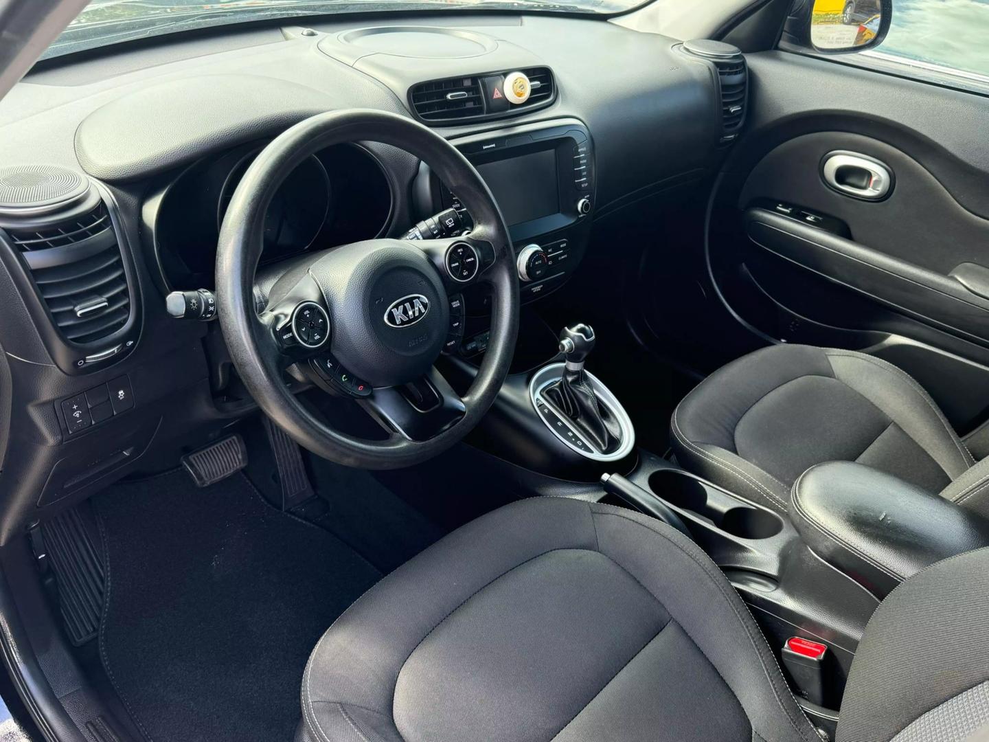 2018 Kia Soul + photo 7