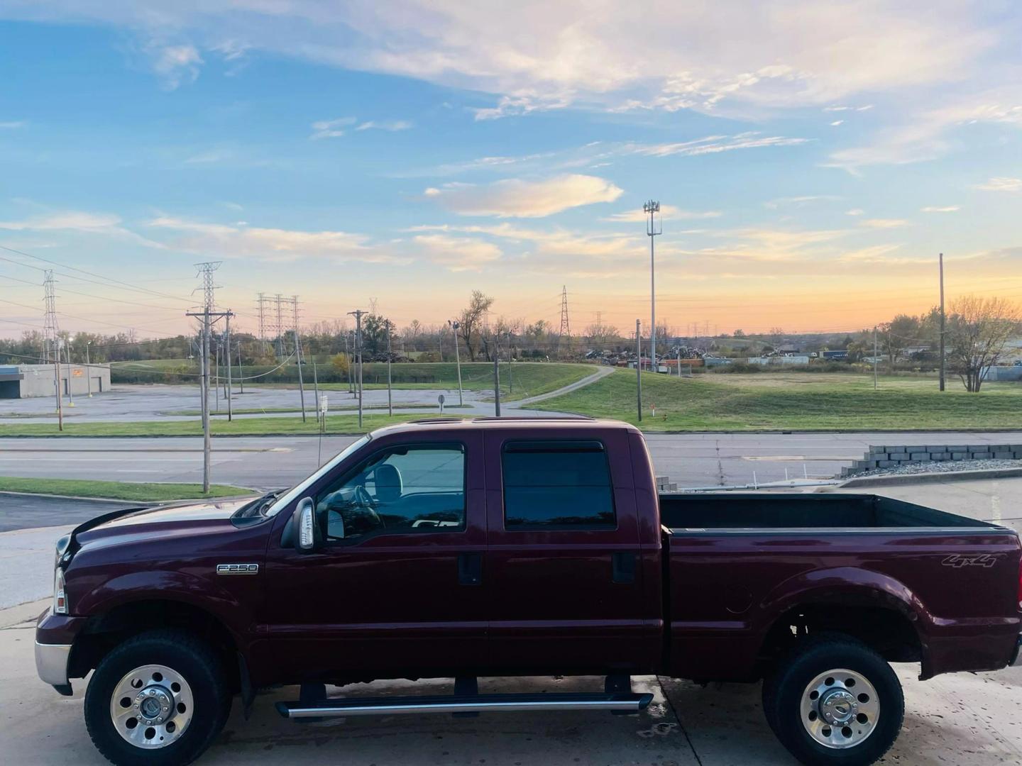 2005 Ford F-250 Super Duty XL photo 5