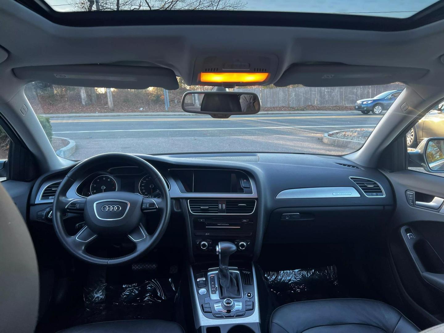 2013 Audi A4 Premium photo 18