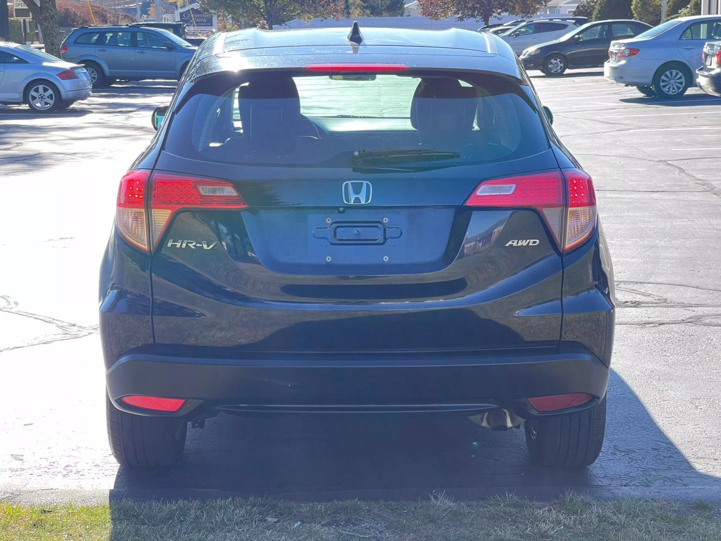 2016 Honda HR-V LX photo 6