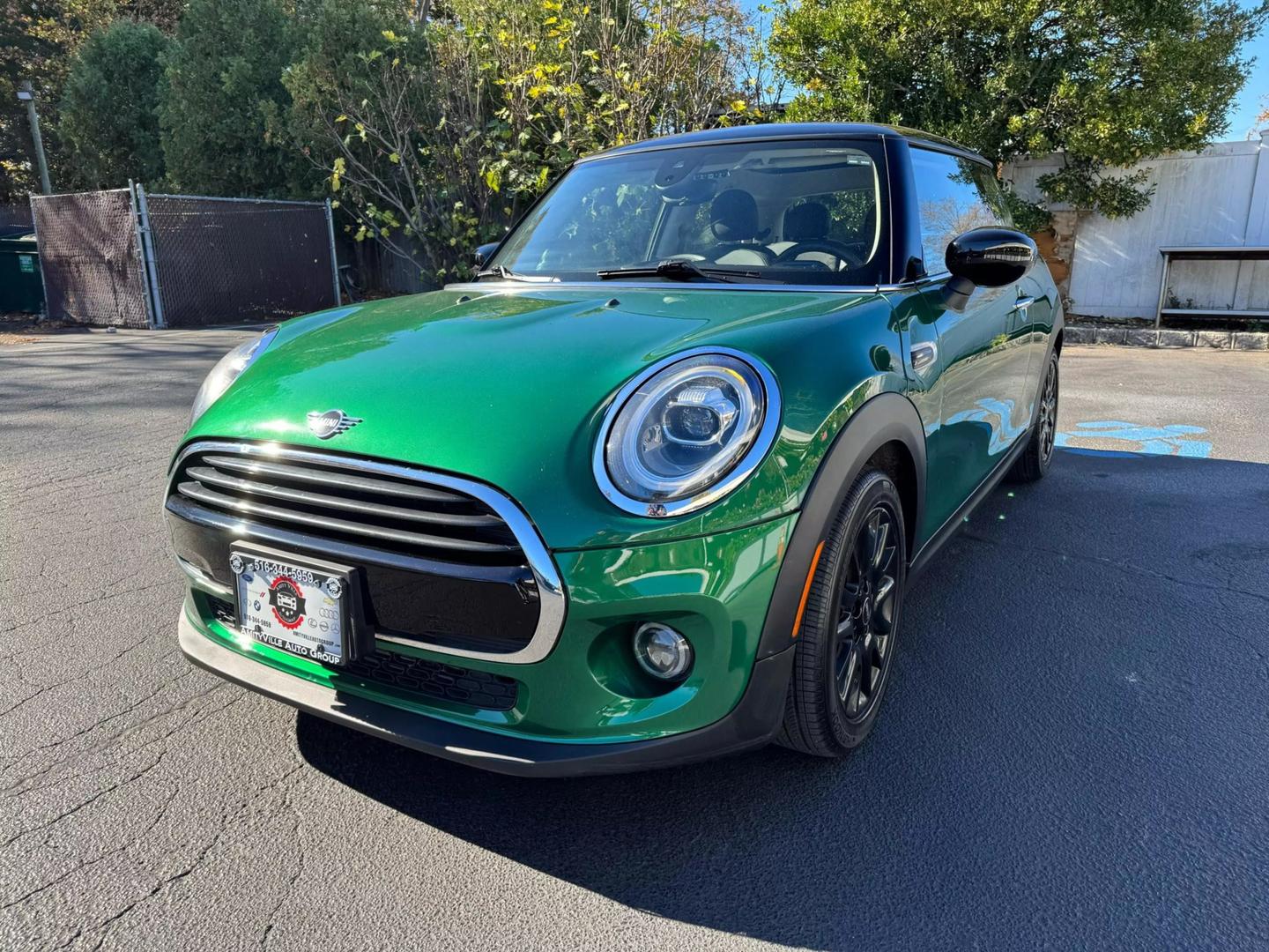 2021 MINI Hardtop 2 Door null photo 18