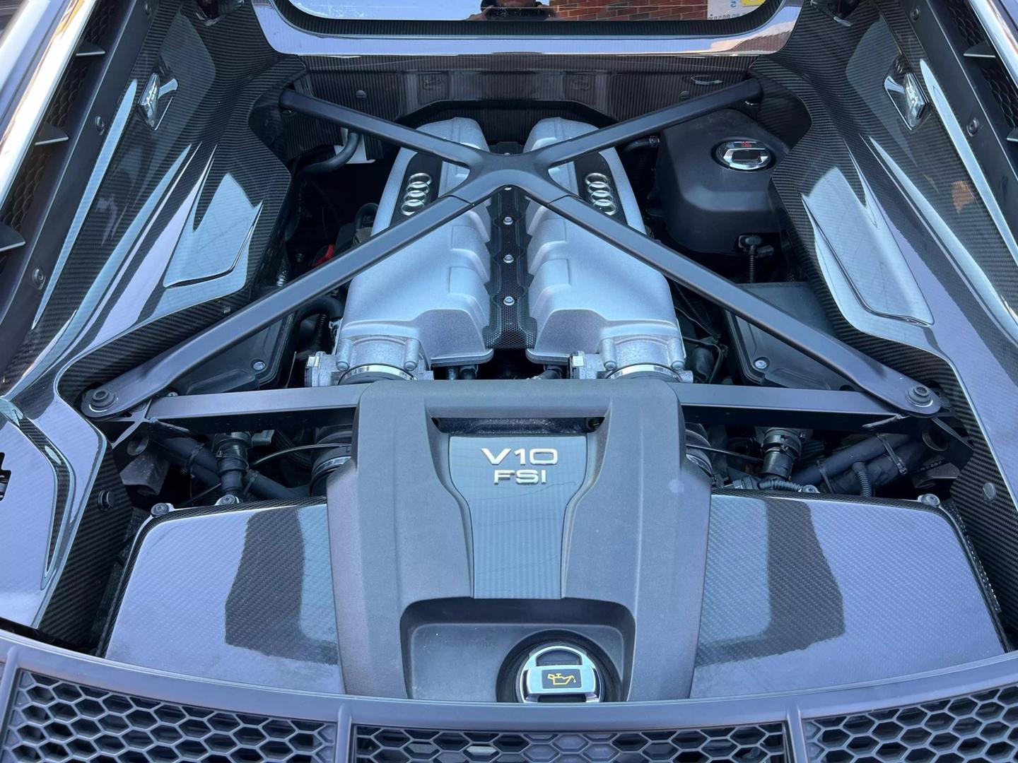 2018 Audi R8 Base photo 10