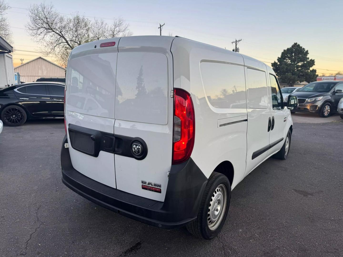 2017 RAM Promaster City Tradesman photo 7