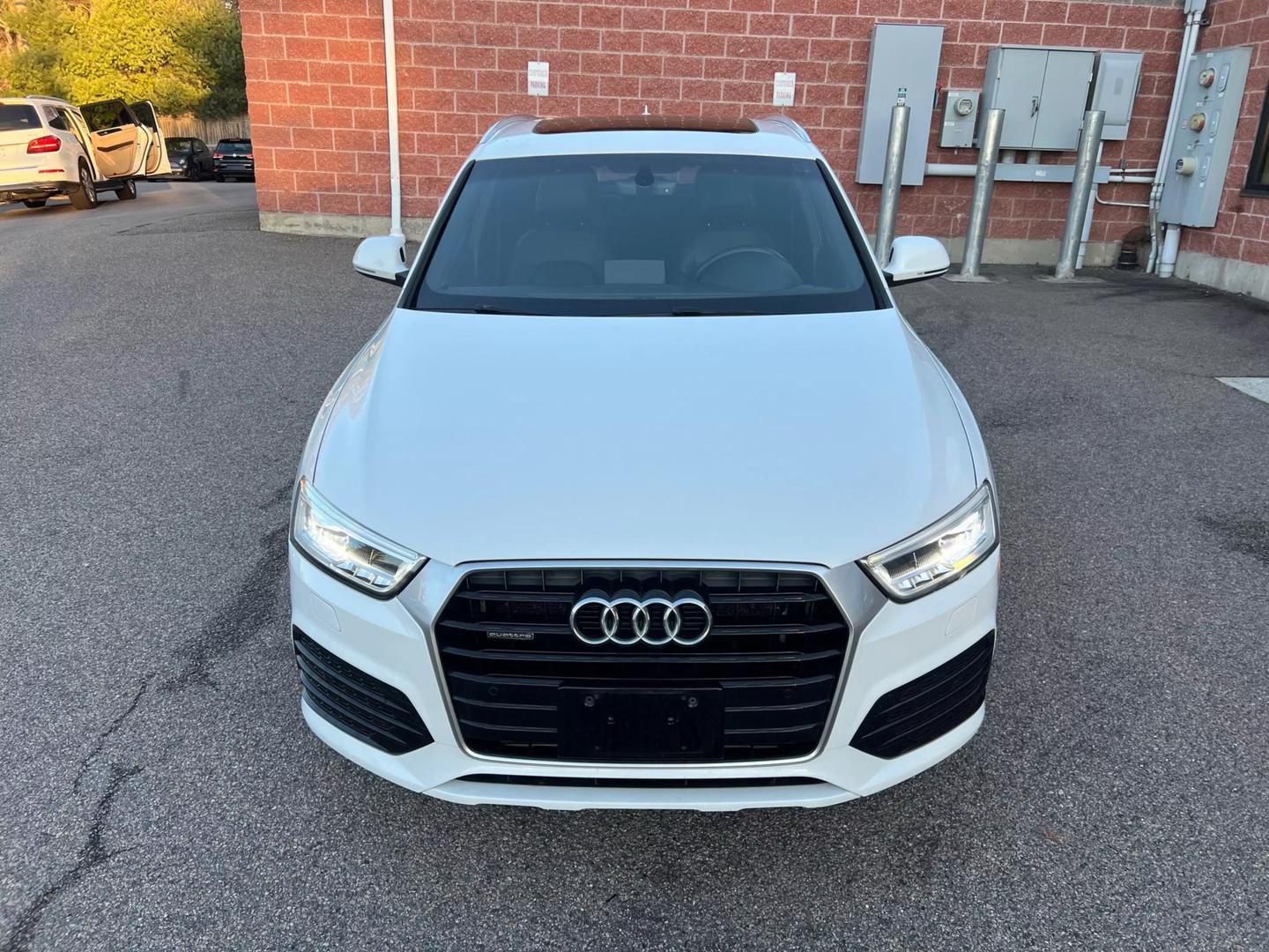 2016 Audi Q3 Prestige photo 8