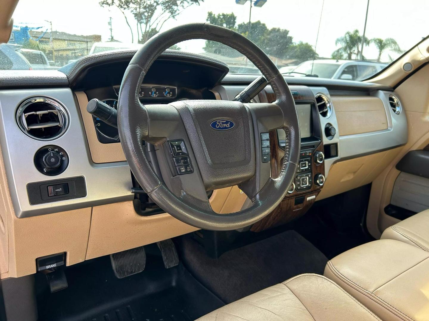 2013 Ford F-150 FX4 photo 10