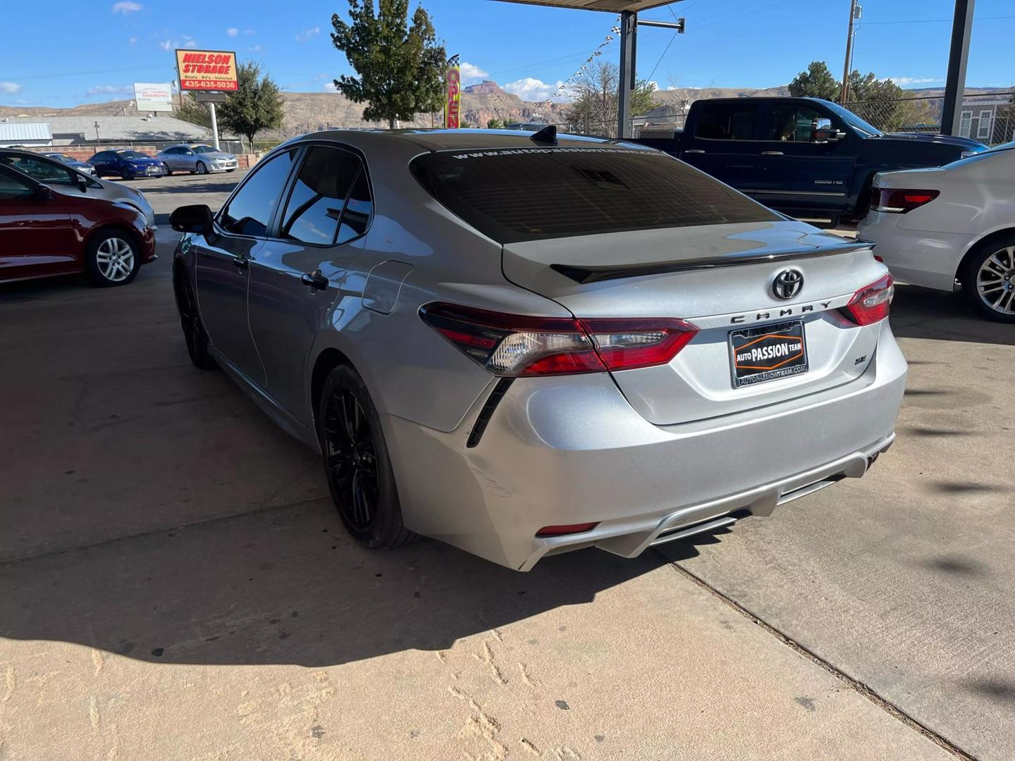 2022 Toyota Camry SE Nightshade photo 3