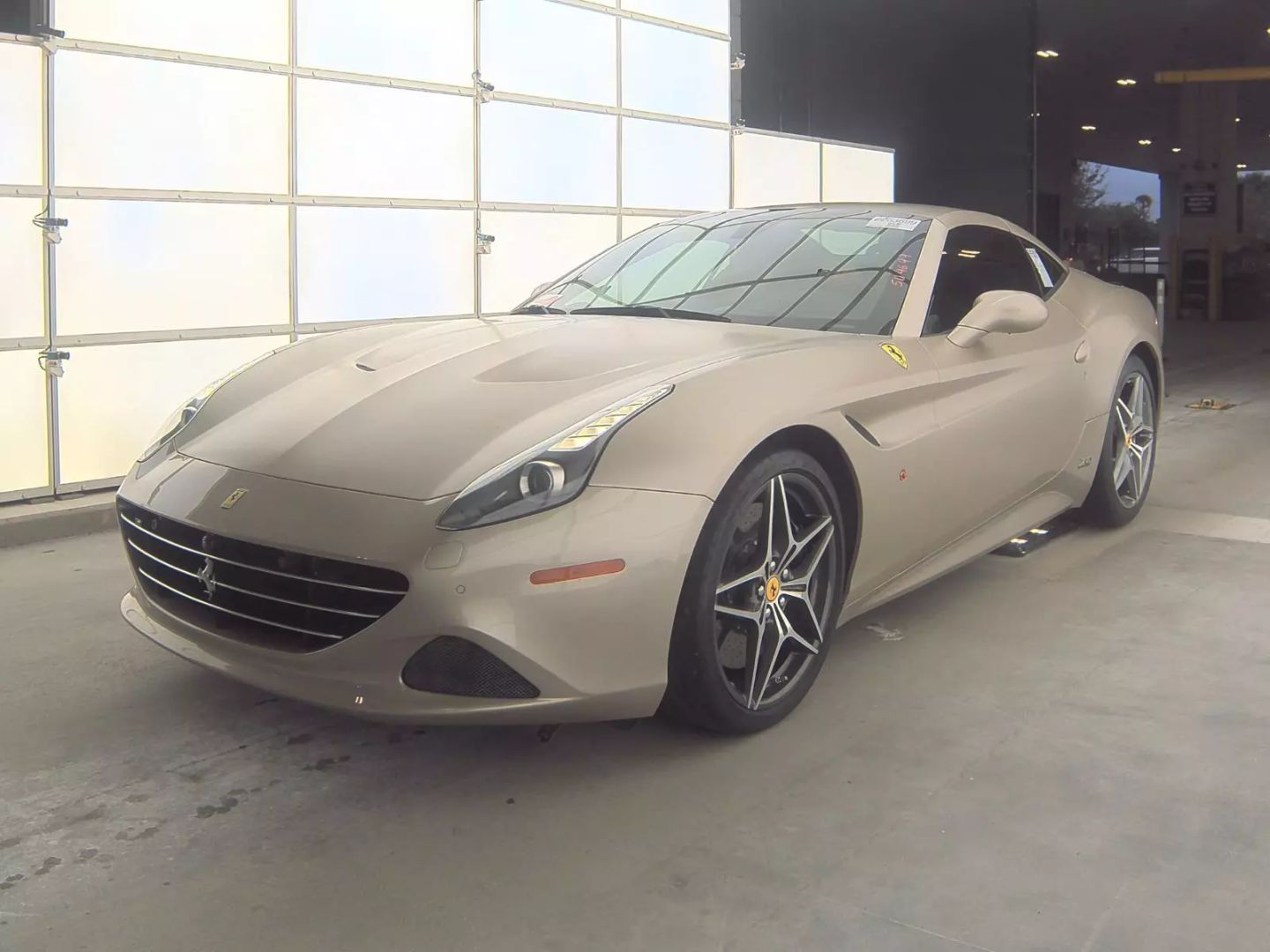 2018 Ferrari California - Image 1