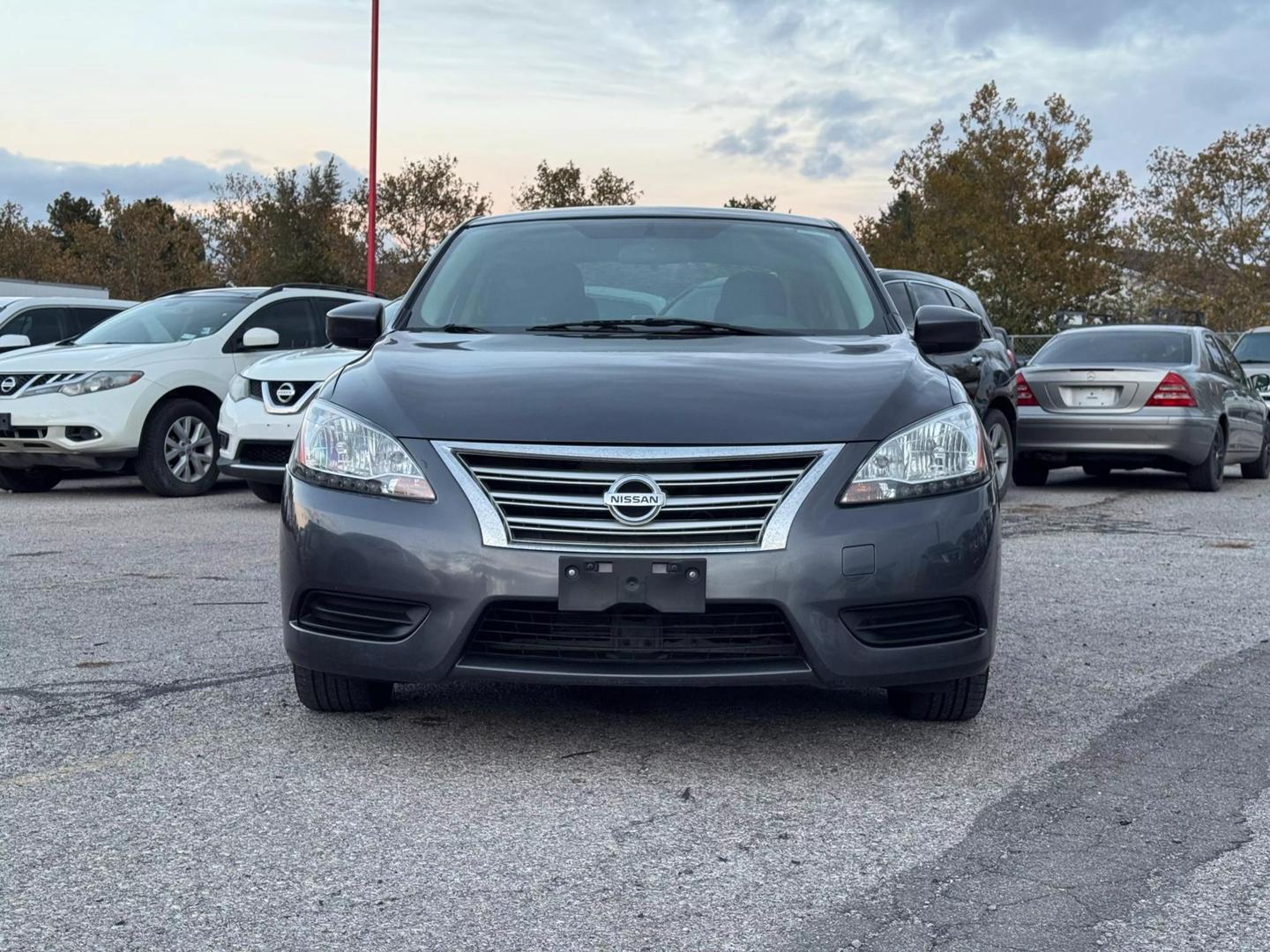 2014 Nissan Sentra S photo 2