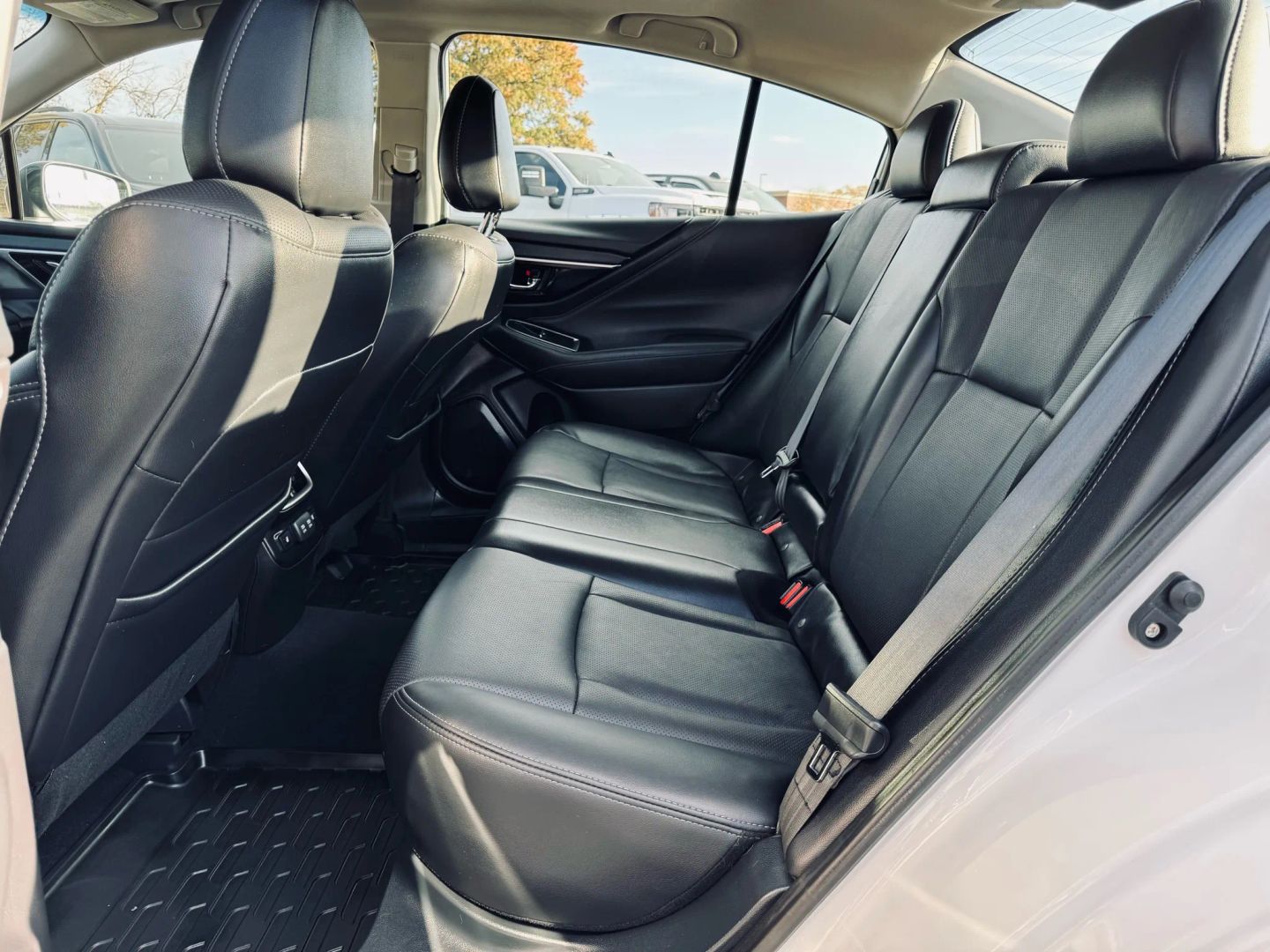 2020 Subaru Legacy - Image 15