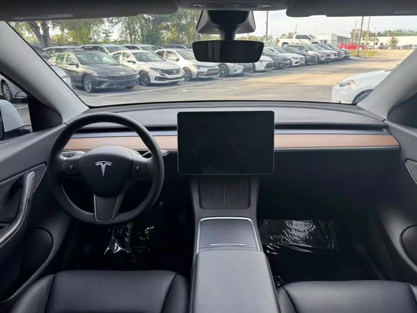 2022 Tesla Model Y Long Range photo 10