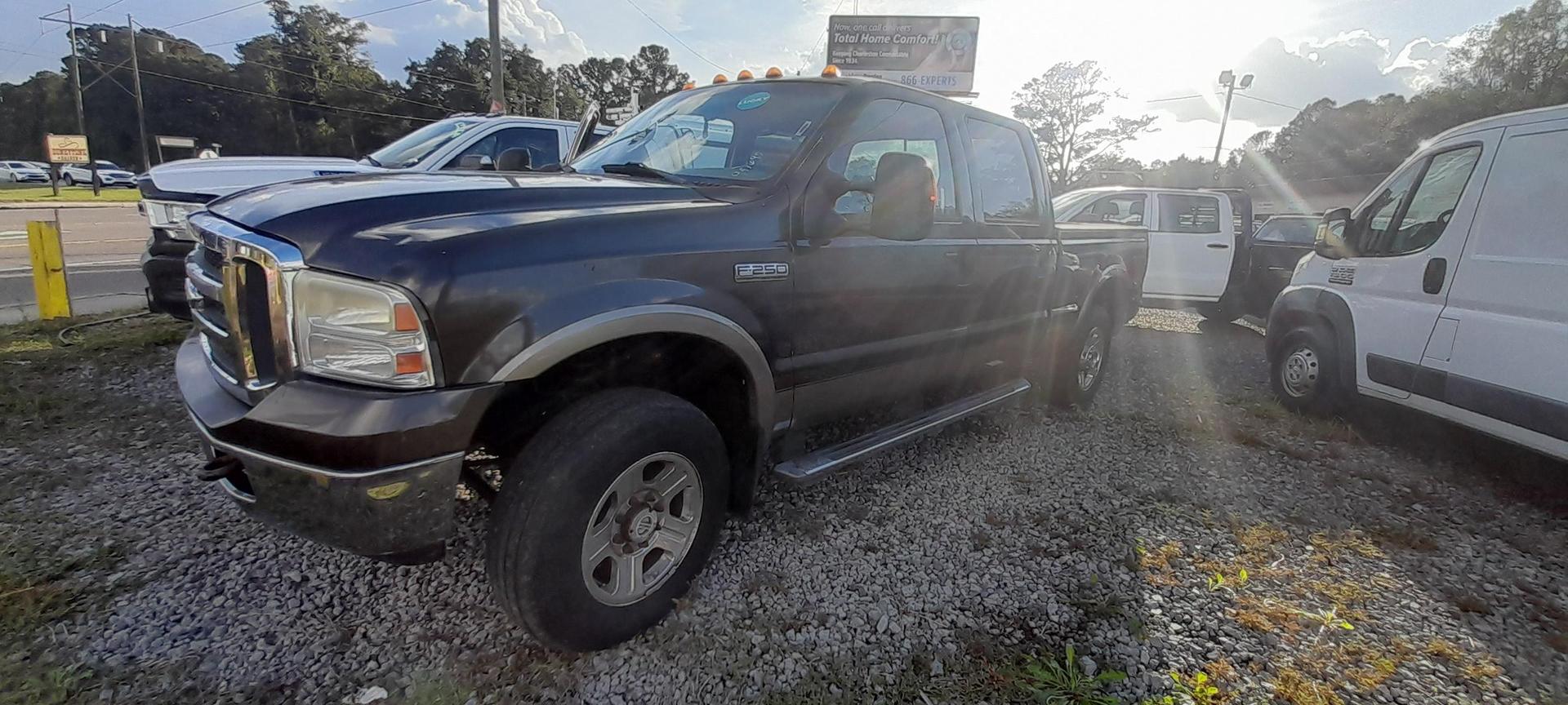 2006 Ford F-250 Super Duty XL photo 2