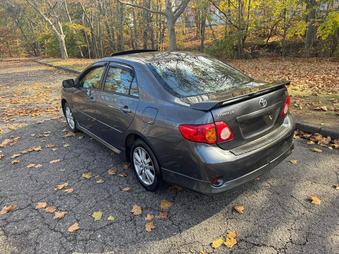 2010 Toyota Corolla S photo 8