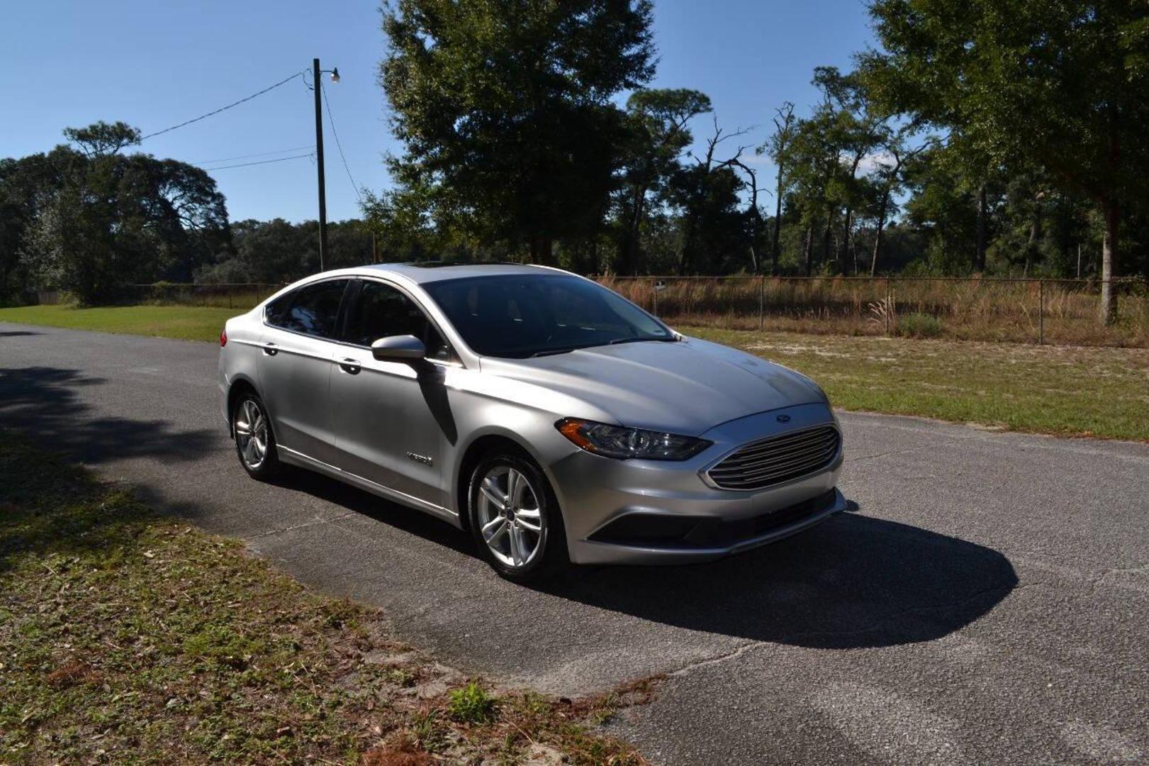 2018 Ford Fusion Hybrid SE photo 27