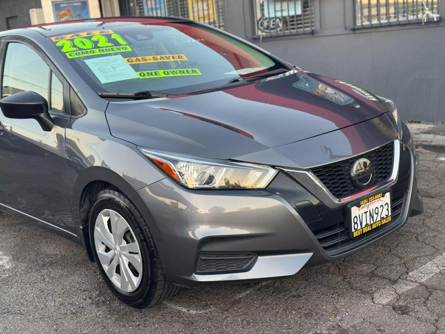 2021 Nissan Versa Sedan S photo 8