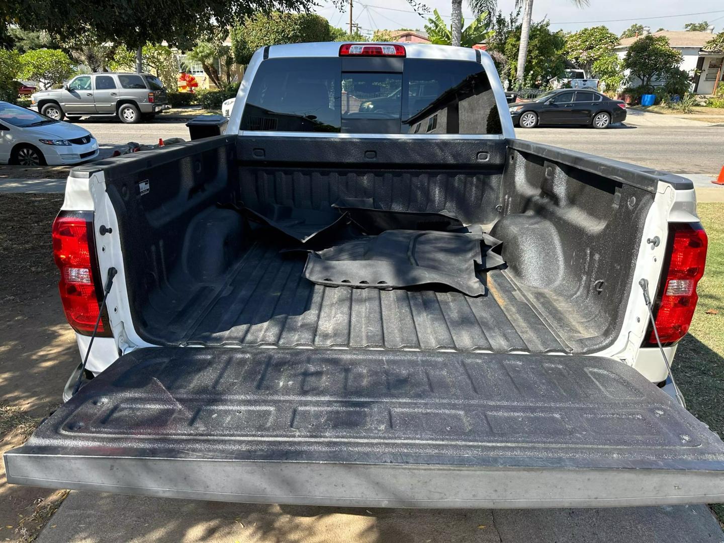 2017 Chevrolet Silverado 1500 LT photo 16