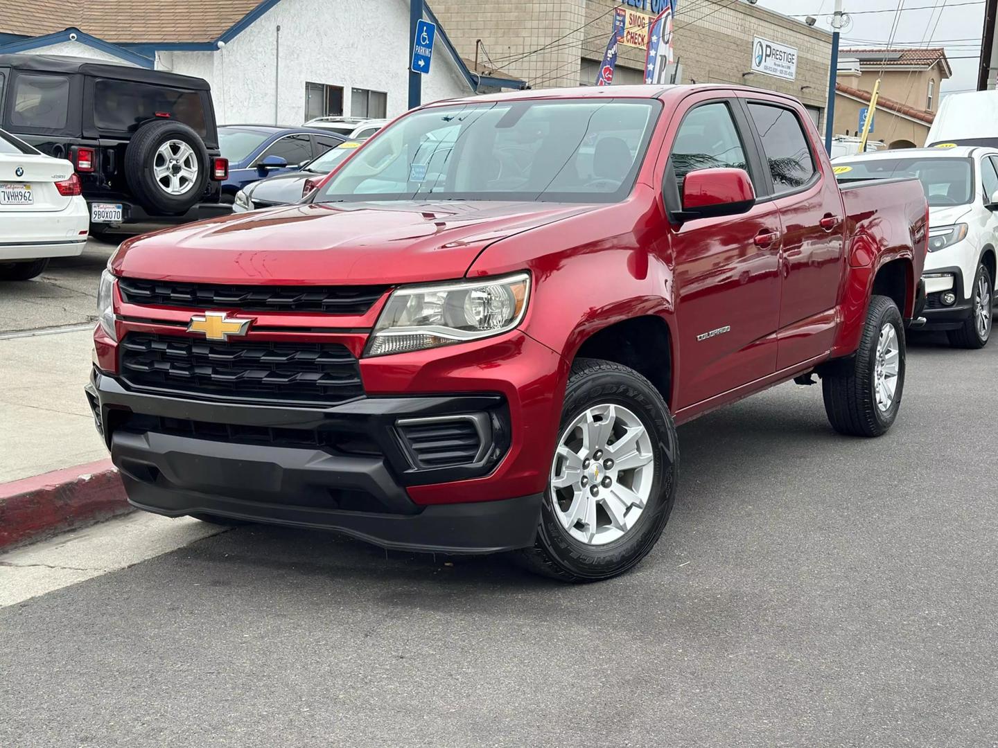 2021 Chevrolet Colorado LT photo 2