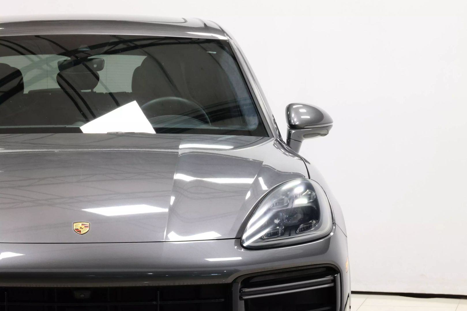 2020 Porsche Cayenne - Image 90