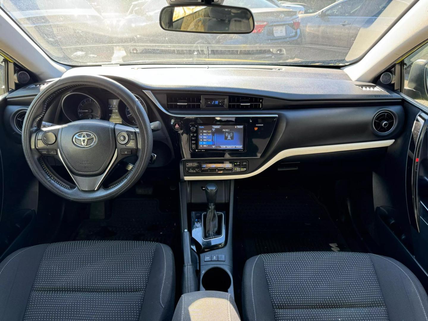 2017 Toyota Corolla iM Base photo 10