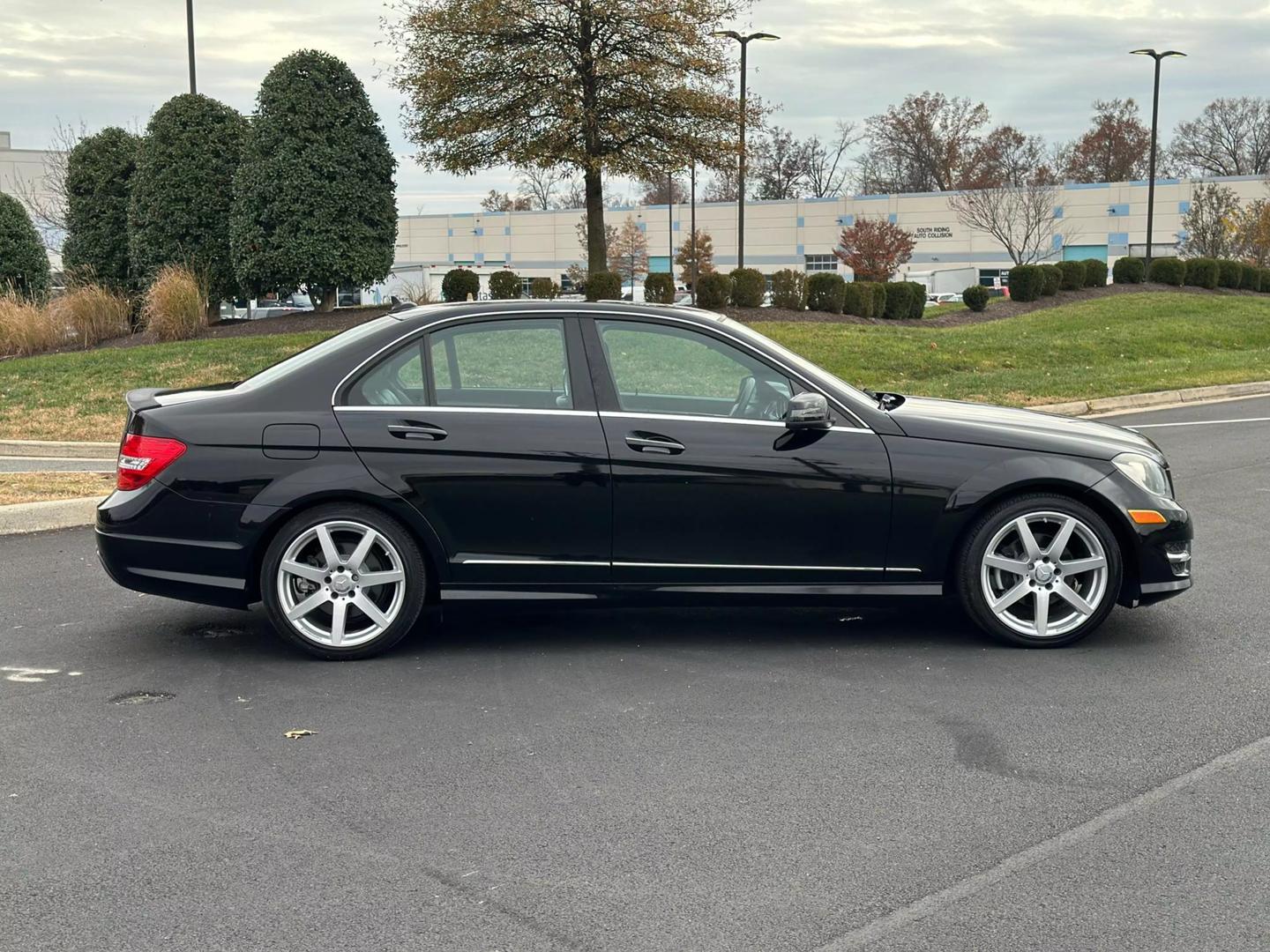 2014 Mercedes-Benz C-Class C250 Sport photo 3