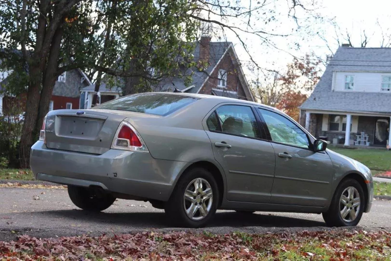 2009 Ford Fusion S photo 7