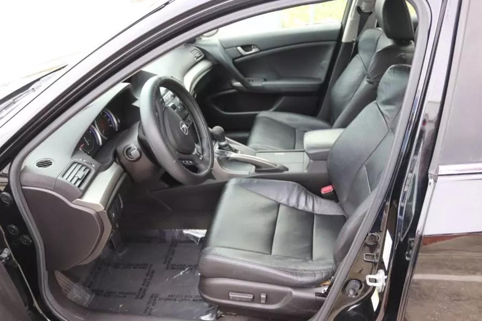 2010 Acura TSX Base photo 8