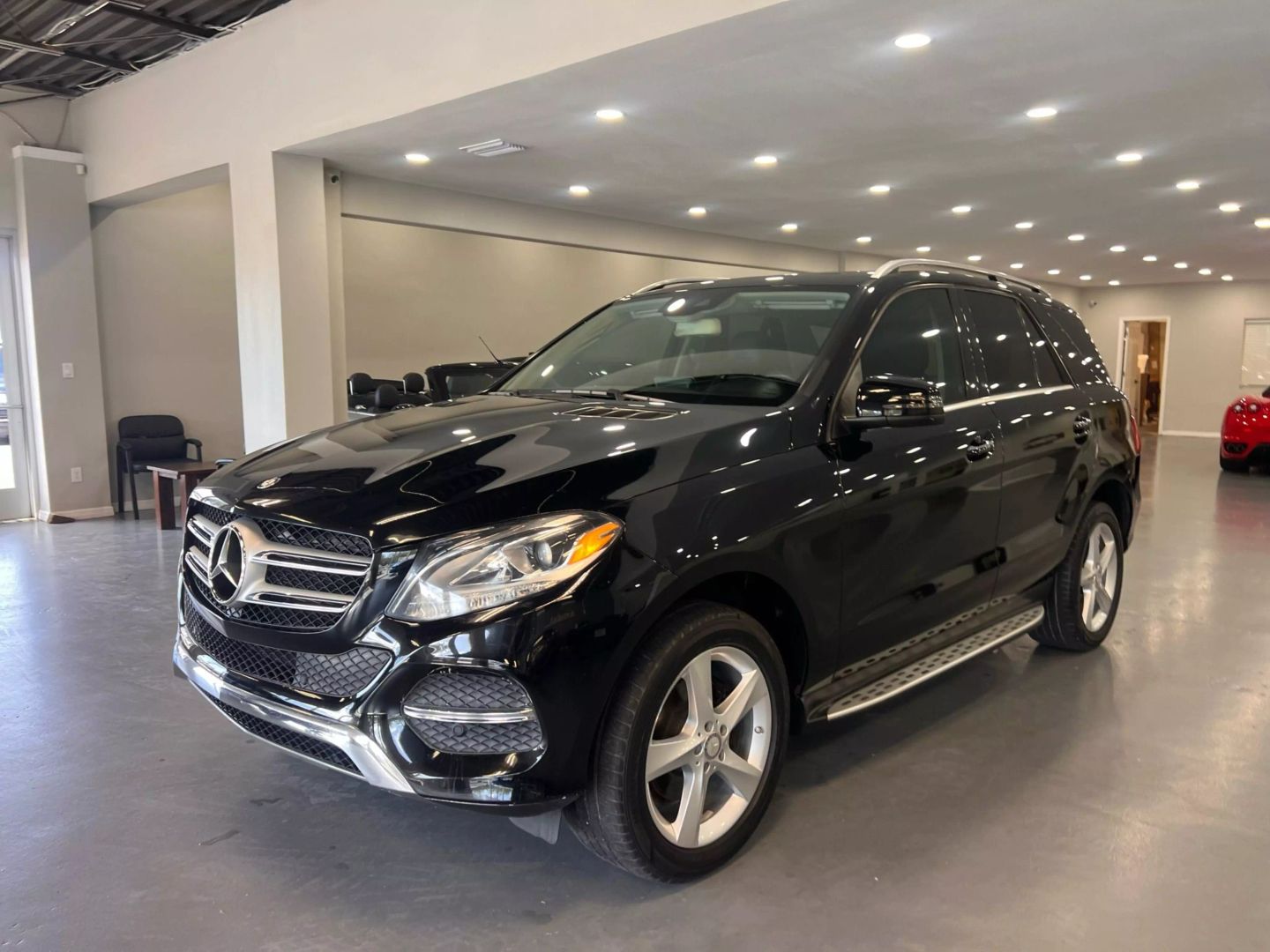 2016 Mercedes-benz Gle Gle 350 4matic Sport Utility 4d - Image 3