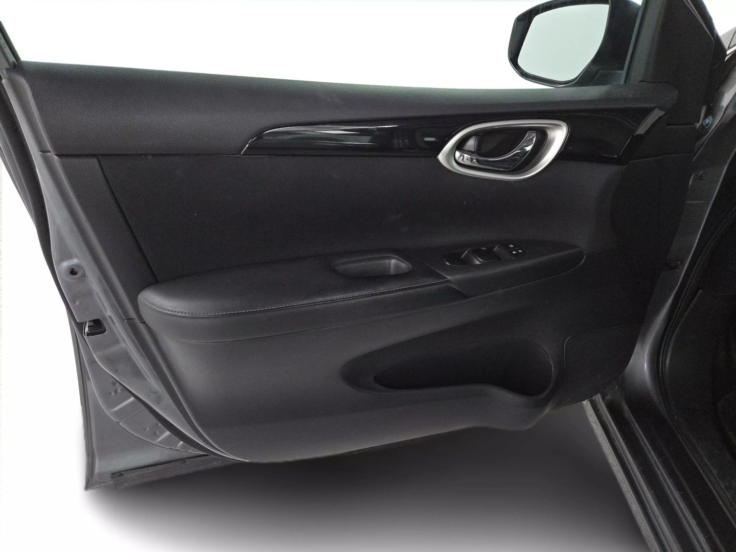 2017 Nissan Sentra - Image 21