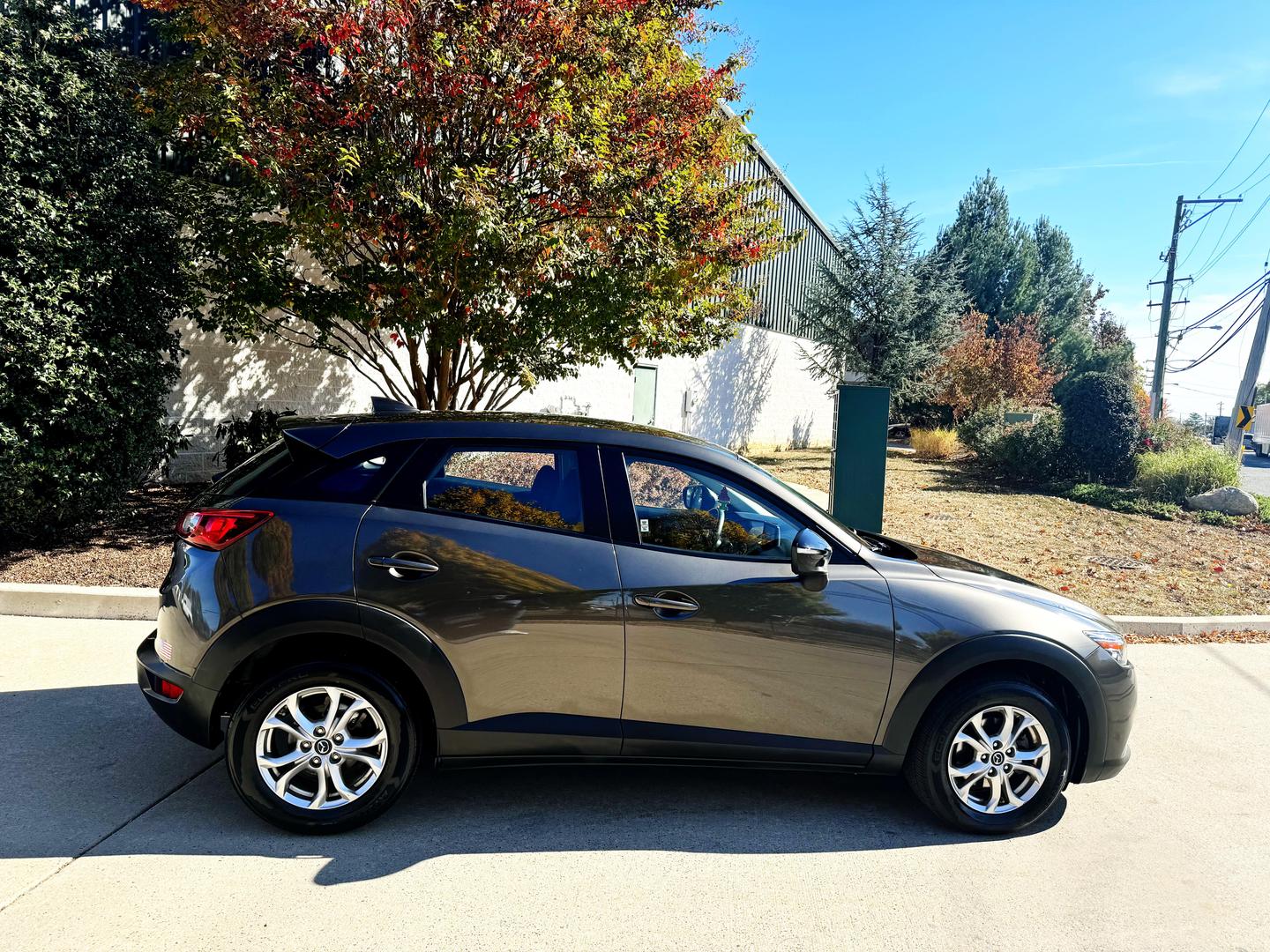 2019 Mazda CX-3 Sport photo 2