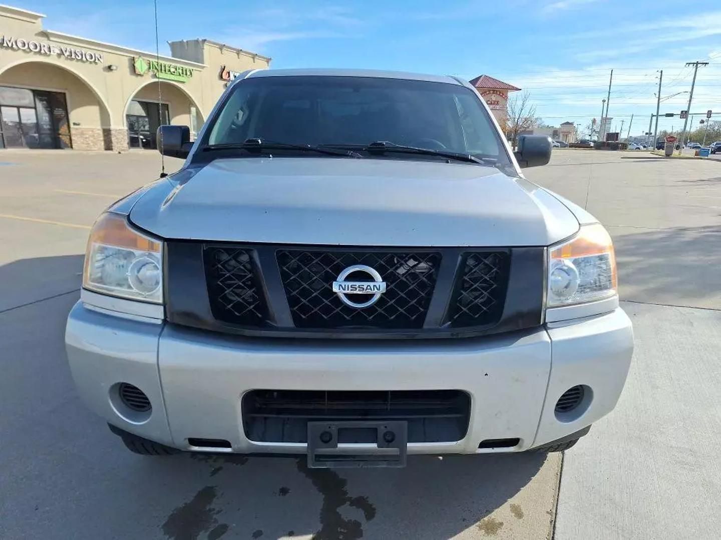 2014 Nissan Titan S photo 2