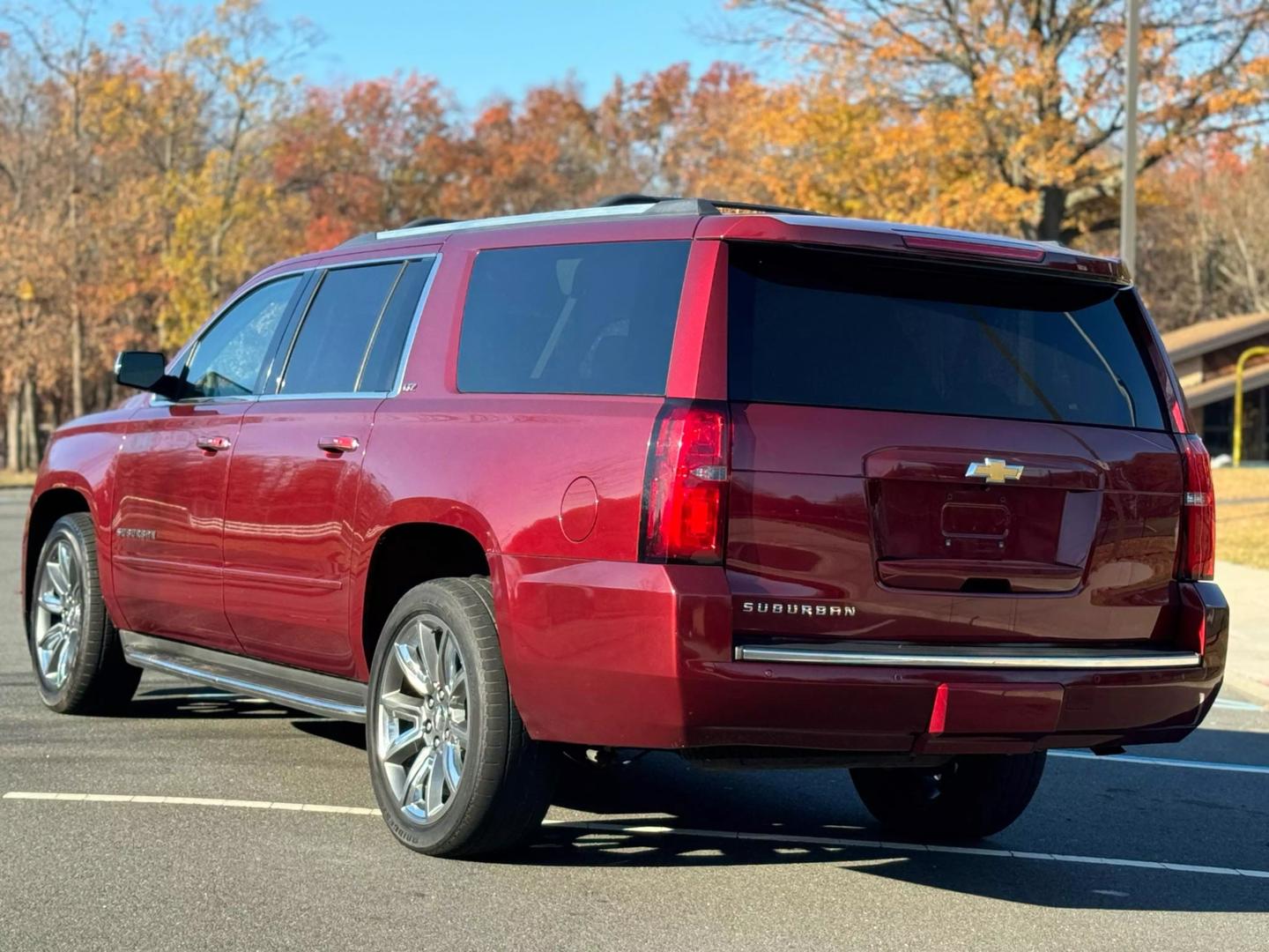 2016 Chevrolet Suburban LTZ photo 6