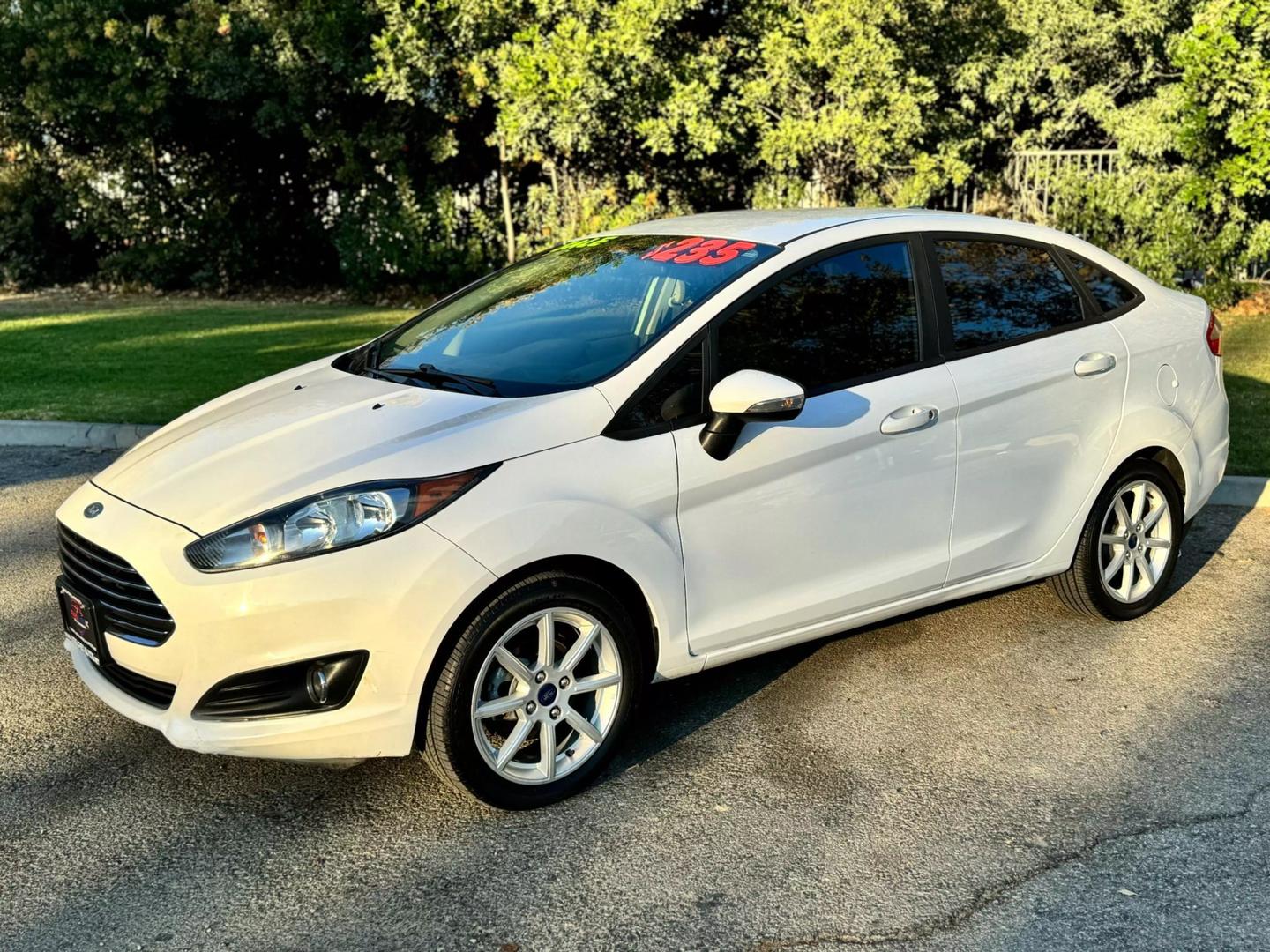 Used 2015 Ford Fiesta SE with VIN 3FADP4BJ9FM179273 for sale in Los Angeles, CA