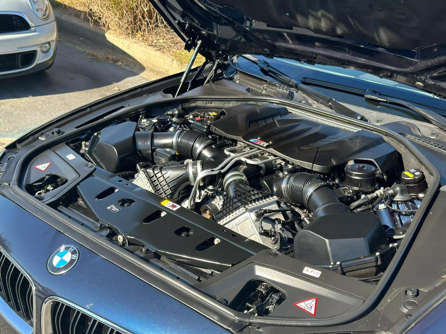 2016 BMW M5 Sedan Base photo 46