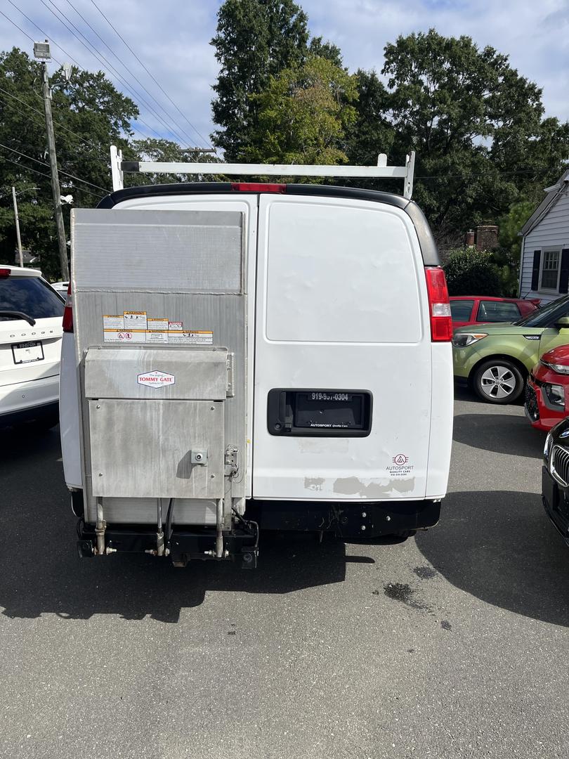 2019 Chevrolet Express Cargo Work Van photo 6