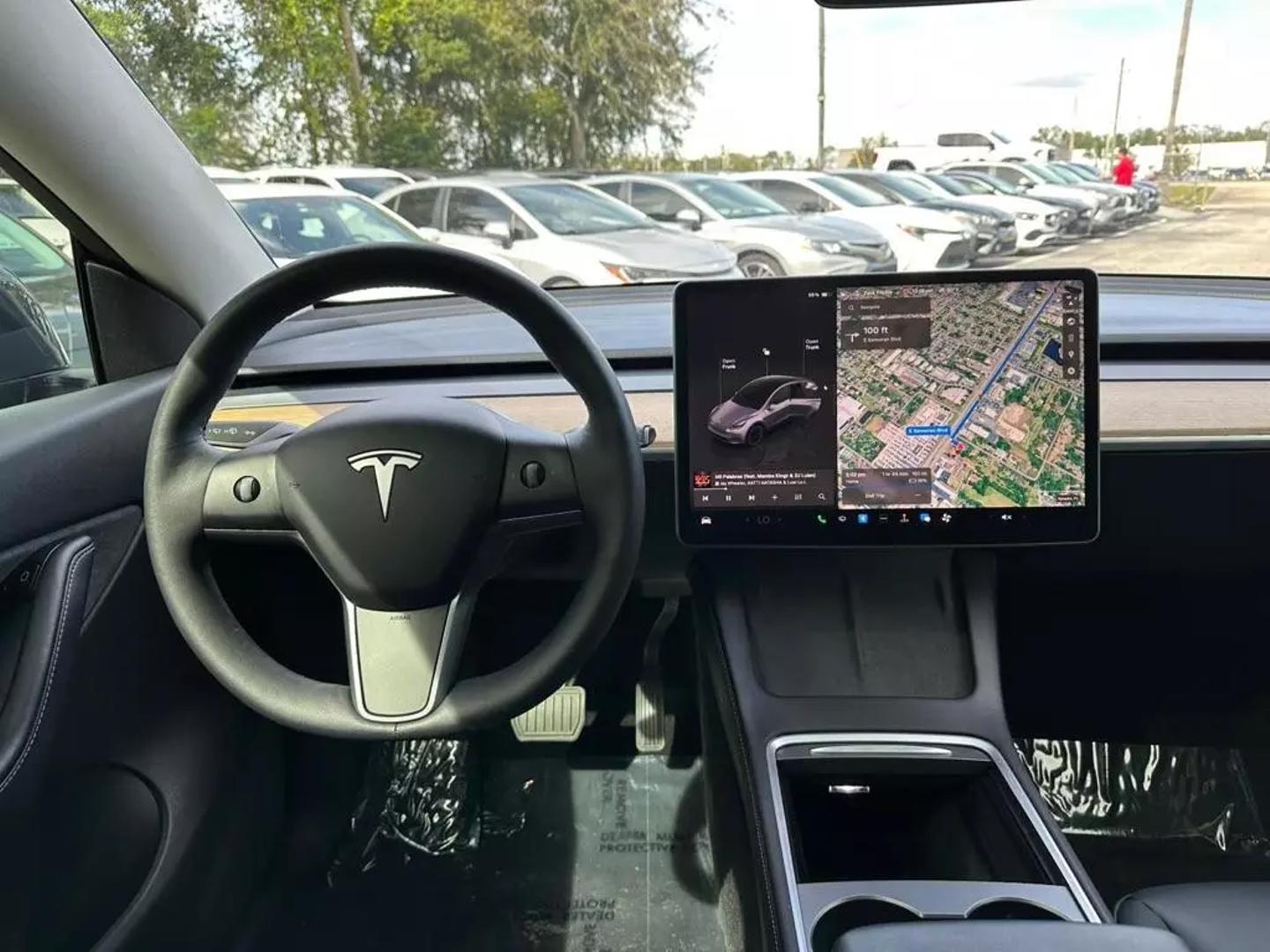 2022 Tesla Model Y Long Range photo 16