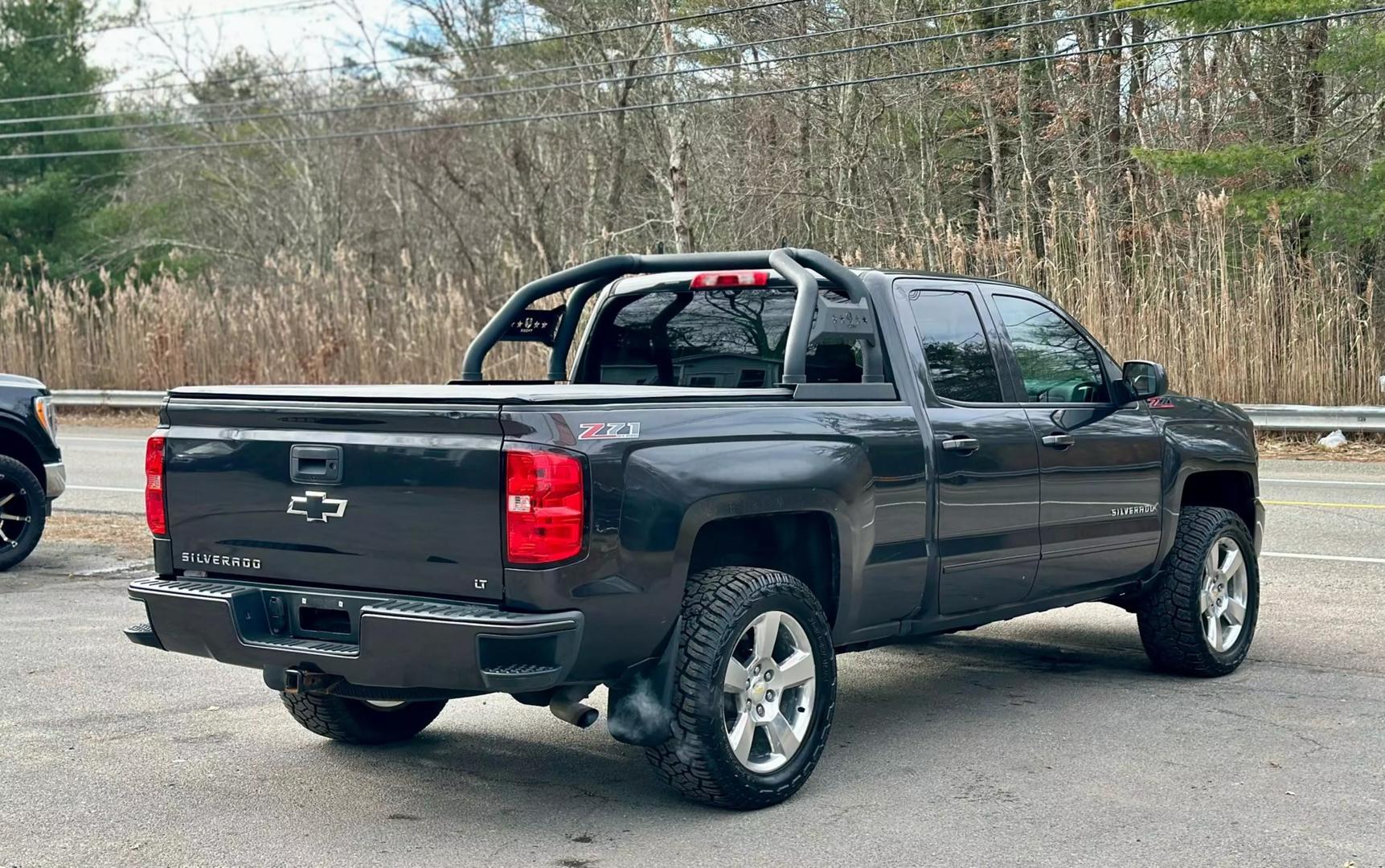 2016 Chevrolet Silverado 1500 LT photo 7