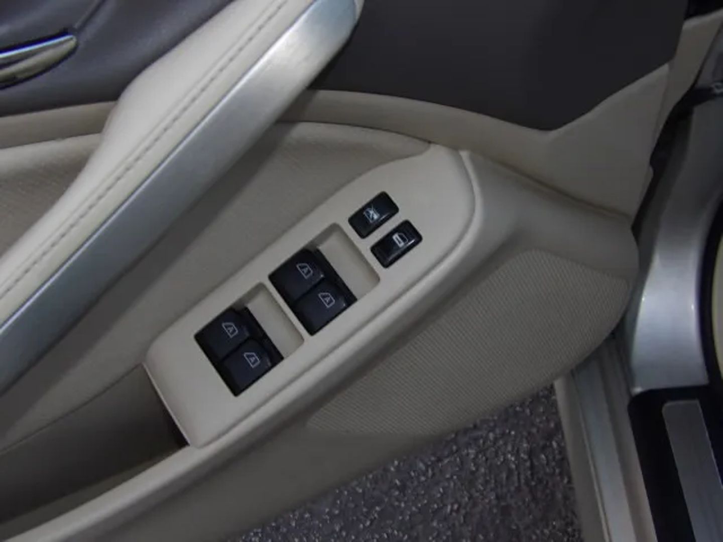 Image 10 of 2005 INFINITI G