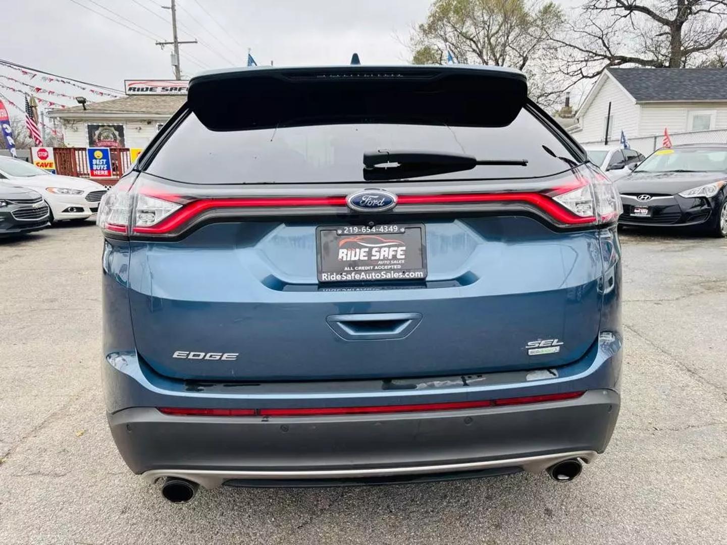 2018 Ford Edge SEL photo 3