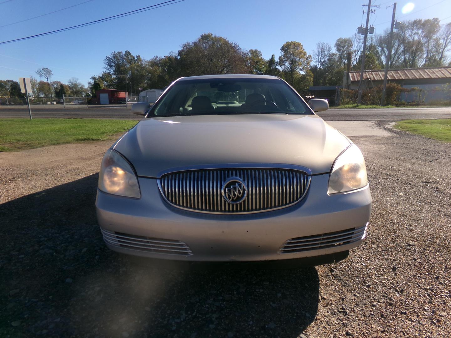 2008 Buick Lucerne CXL photo 2