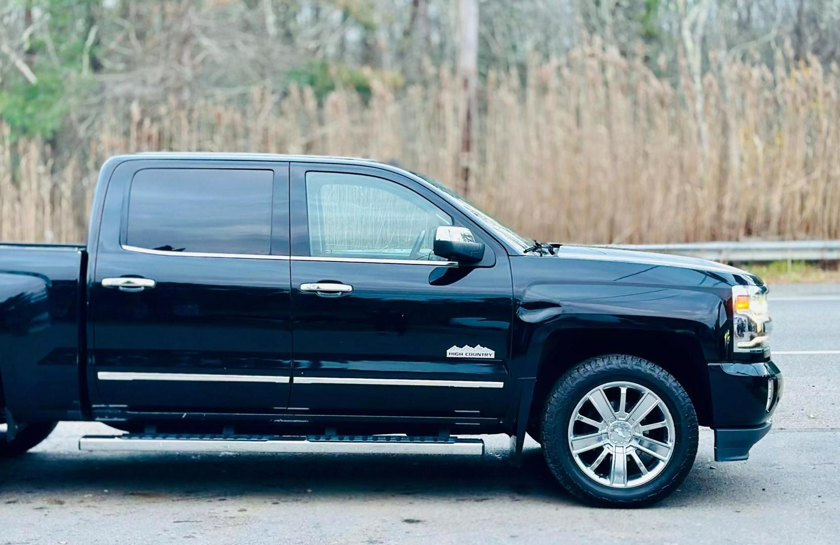 2016 Chevrolet Silverado 1500 High Country photo 6