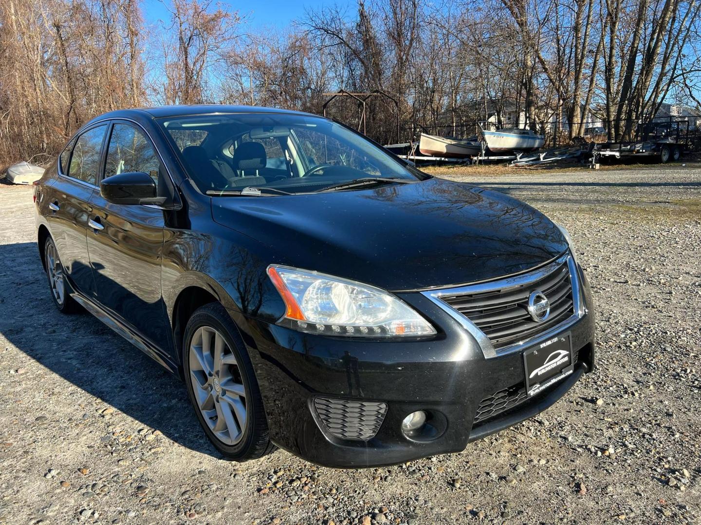 2014 Nissan Sentra SR photo 3