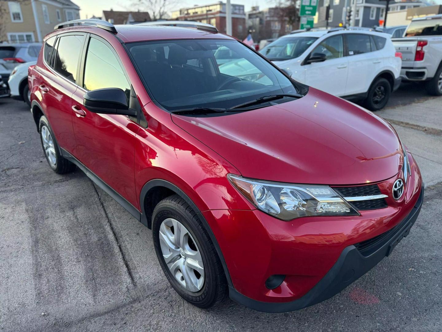 2015 Toyota RAV4 LE photo 3