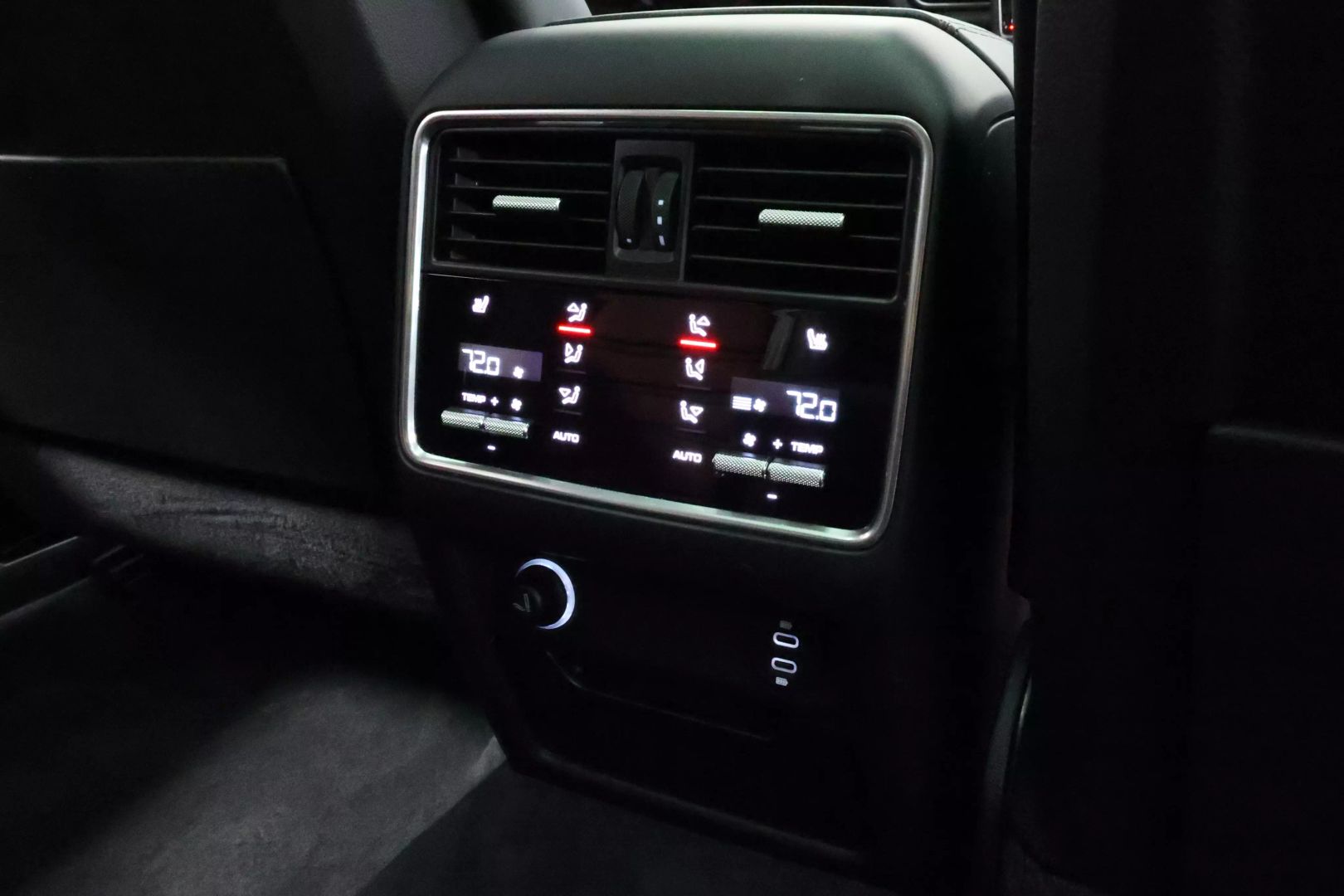 2020 Porsche Cayenne - Image 75