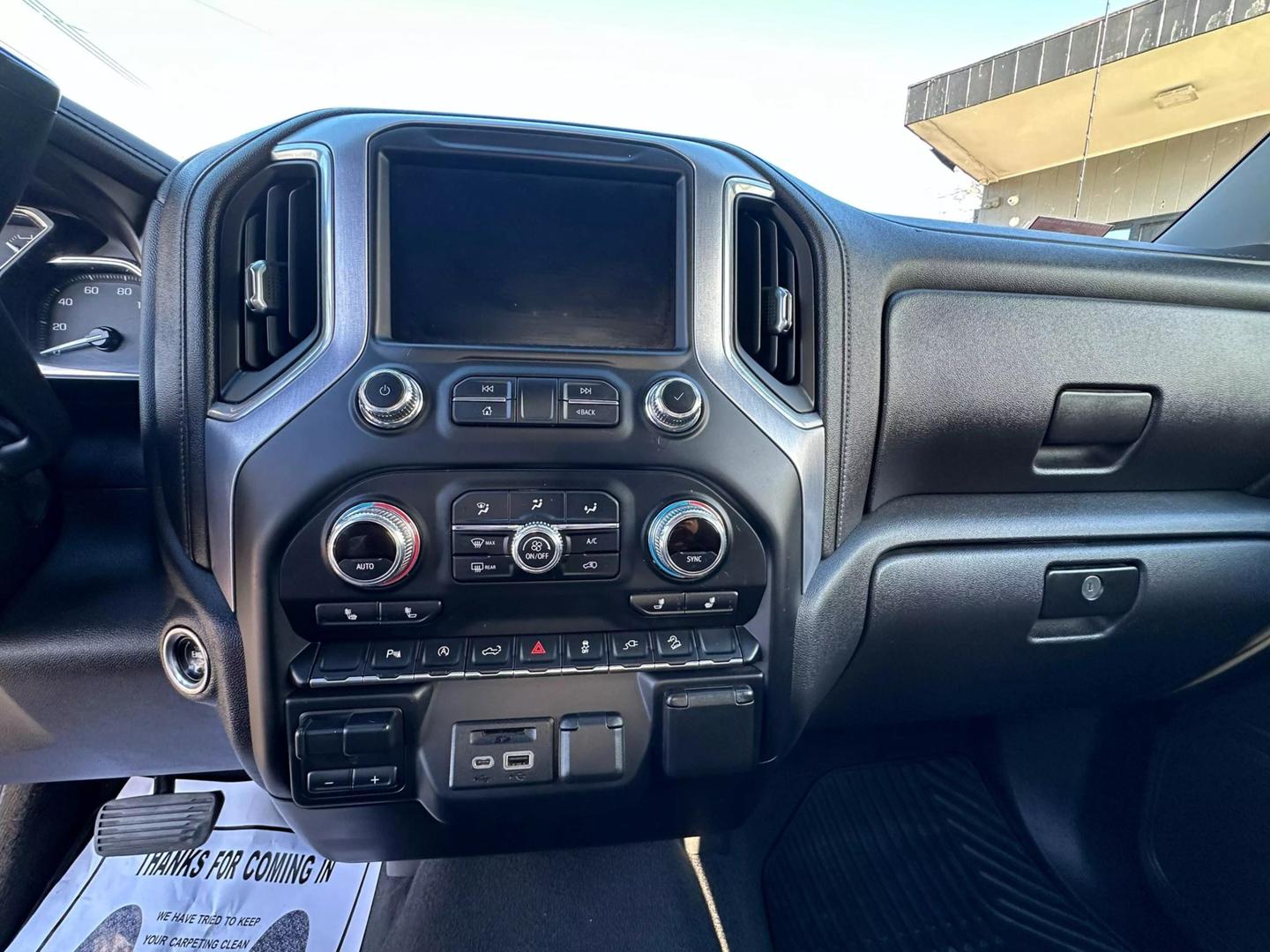 2020 GMC Sierra 1500 SLE photo 16