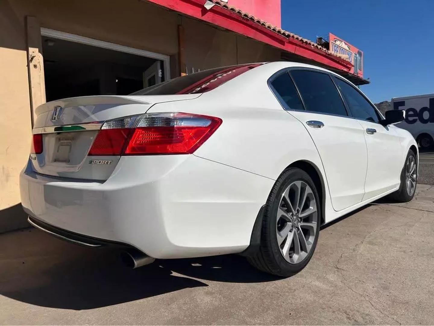 2014 Honda Accord Sport photo 5