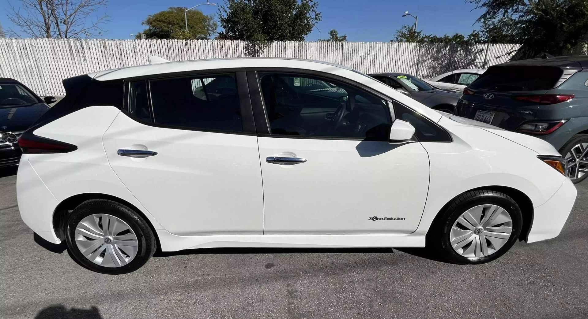 2018 Nissan Leaf  Vin: 1n4az1cp5jc300583 Stock Id: 300583 - Image 7
