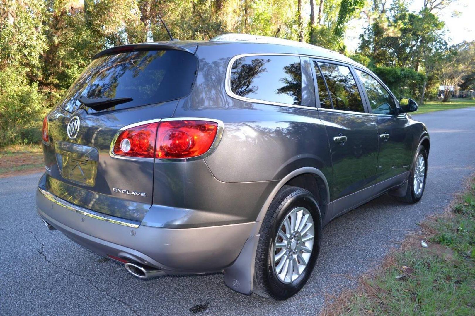 2012 Buick Enclave Leather photo 5