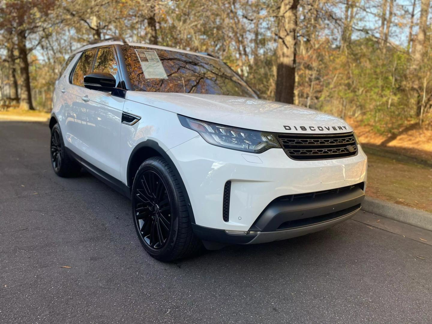 2018 Land Rover Discovery HSE LUX photo 7